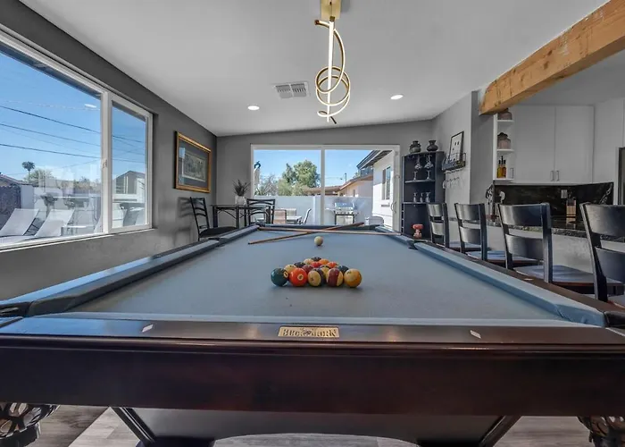 Holiday home Mins To Phx, Asu, Banner & Desert Arena Tempe