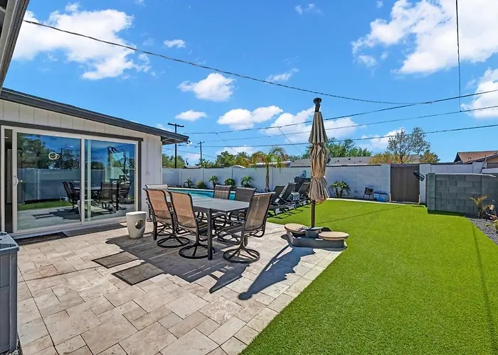 Mins To Phx, Asu, Banner & Desert Arena Holiday home Tempe
